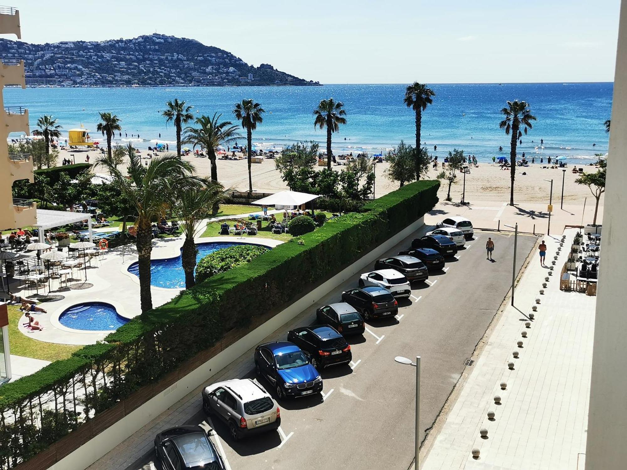 רוזס Spacieux Appartement Rose Front Mer Et Piscine מראה חיצוני תמונה